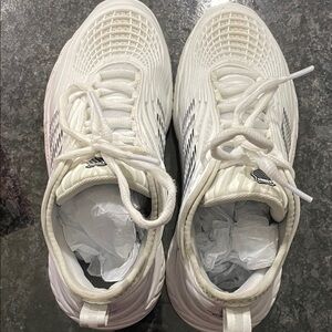 K-Swiss Women's White Tennis Shoes